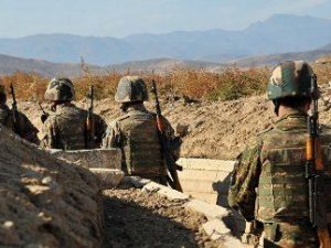 Düşmən itkilər vərərək geri çəkilib