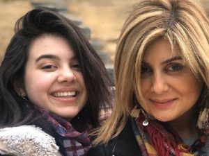 “Şuşada qırmızı geyinib böyüdüyün günə şükür edəcəm”