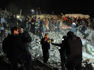 Dağıntılar olan Gəncədən Doğru.az-ın FOTOREPORTAJI