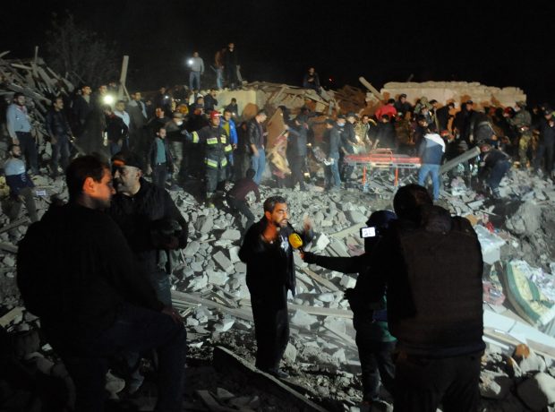 Dağıntılar olan Gəncədən Doğru.az-ın FOTOREPORTAJI