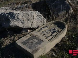 Ermənilər Füzulidə qəbiristanlığı dağıdıb, yerində taxıl əkiblər – Video+Fotolar
