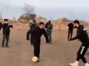 Hikmət Hacıyev Ağdam stadionunda futbolçular futbol oynadı-VİDEO.
