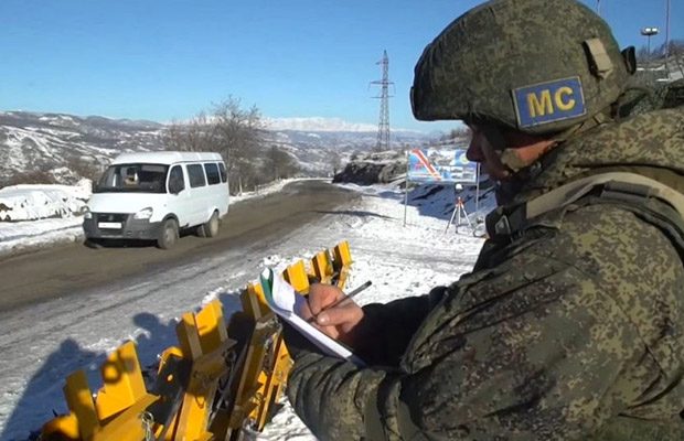 Rus sülhməramlılar Qarabağda antiterror təlimi keçir