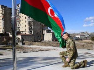Prezident Laçında bayrağımızı belə ucaltdı – VİDEO