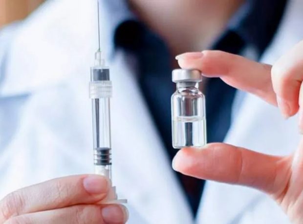 Azərbaycanda iki vaksinin sınağına icazə verildi
