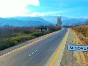 Vəzifəli şəxslər işğaldan azad edilmiş ərazidə qəzaya düşdü