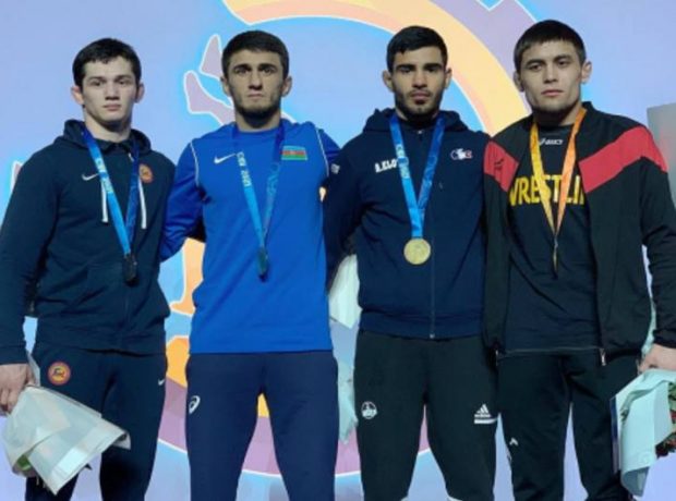 Azərbaycan güləşçiləri Kiyevdən 6 medalla qayıdır