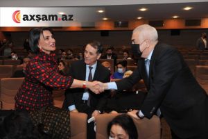 image-showpic_el100-11