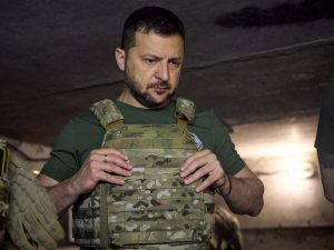 image-2023-07-29t135312z_1019751172_rc21d2a4ij08_rtrmadp_3_ukraine-crisis-zelenskiy-bakhmut-pic_32ratio_900x600-900x600-97463