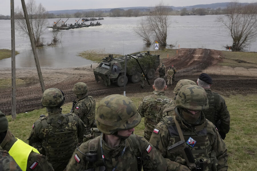 NATO Latviyanın müdafiəsi üçün təlimlər keçirib