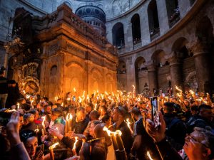 image-upload-2023-04-15t131514z_1014543039_rc21f0a4scxe_rtrmadp_3_religion-easter-orthodox-holy-fire-pic_32ratio_900x600-900x600-57616