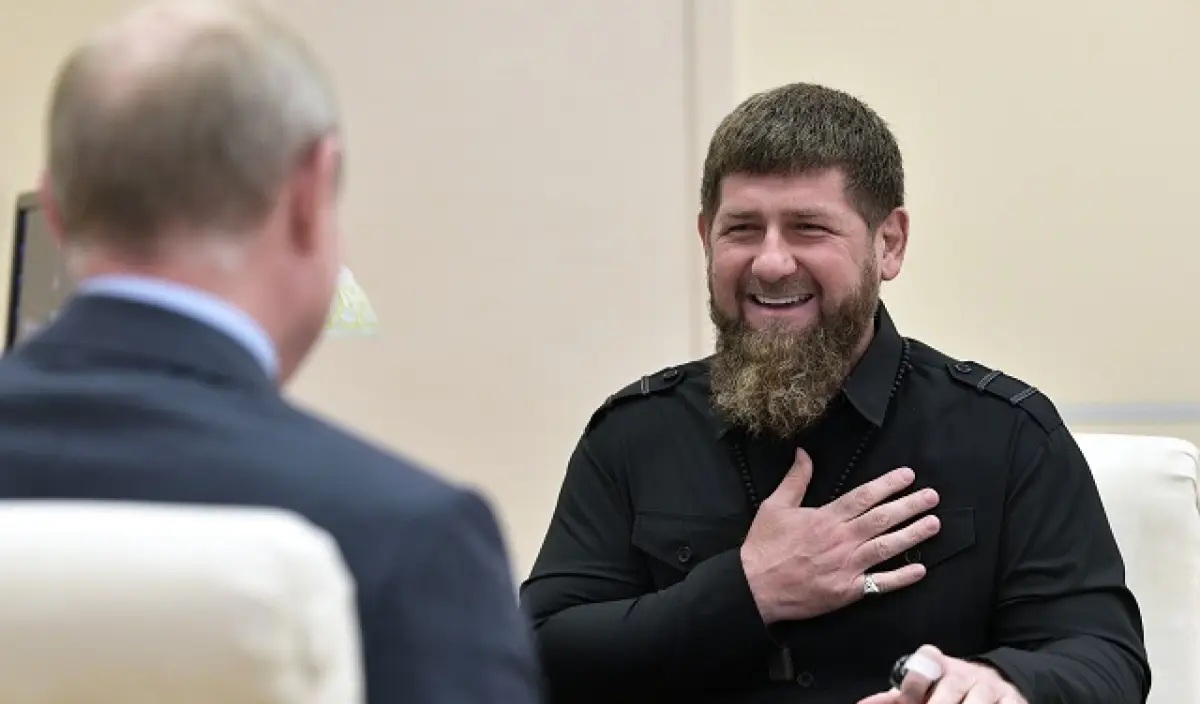 image-ramzan-kadirov-e-gotov-da-smeni-otbora-chechenskiat-lider-veche-ne-iska-da-igrae-za-vladimir-putin-1-1