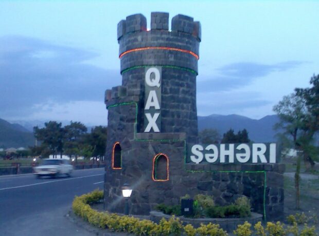 image-qax1