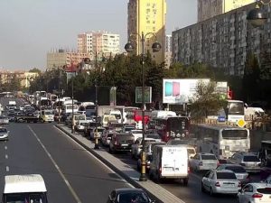 Bakının mərkəzində tıxac yarandı