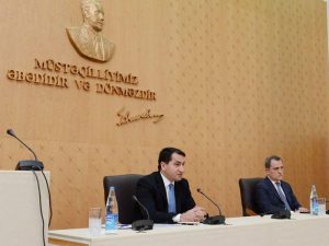 Ceyhun Bayramov brifinq keçirir – Canlı + Yenilənir