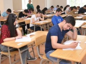 Plan yerləri dolan universitetlər açıqlandı – RƏSMİ
