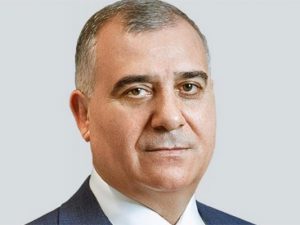 Əli Nağıyev Qızıl Xaç Komitəsinin rəhbəri ilə görüşüb