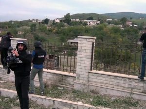KİV nümayəndələri işğaldan azad edilmiş Talış kəndinə səfər edib