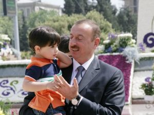 İlham Əliyev uşaqlarla bağlı sərəncam imzaladı