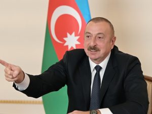 İlham Əliyev: “O, Putinə gündə beş dəfə zəng edir”