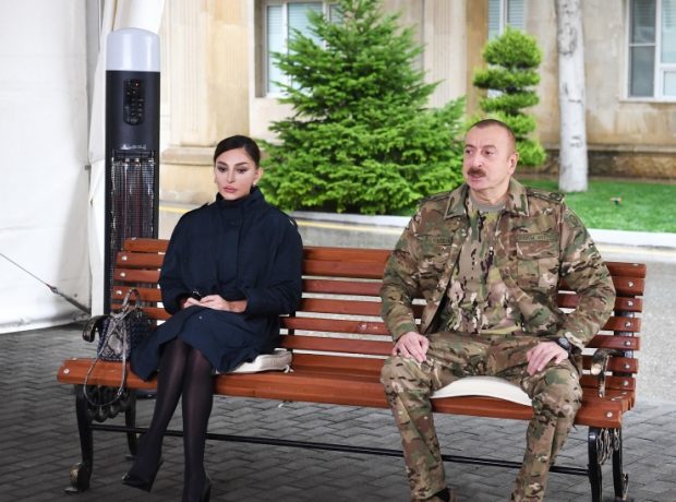 Prezident: “Dəqiq uçot aparılandan sonra şəhid ailələrinə mənzillər, evlər veriləcək”