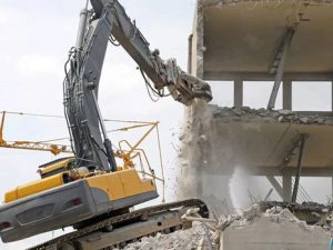 Bakıda qəzalı vəziyyətdəki yaşayış binaları söküləcək