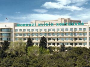 Mərkəzi Klinika təcili tibbi yardım üçün şəhid anasından 100 manat istəyib