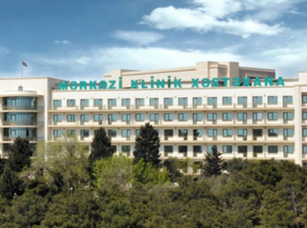 Mərkəzi Klinika təcili tibbi yardım üçün şəhid anasından 100 manat istəyib