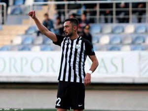 “Neftçi”nin hücumçusu da koronavirusa yoluxdu