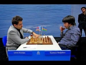 Teymur Rəcəbov erməni Levon Aronyana qalib gəldi