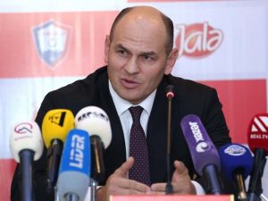 “Qəbələ” klubunun prezidenti cəbhədən qayıtdı