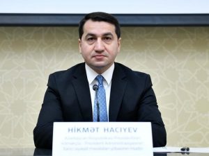 Hikmət Hacıyev Ermənistanın saxtakarlığını İFŞA ETDİ – FOTO