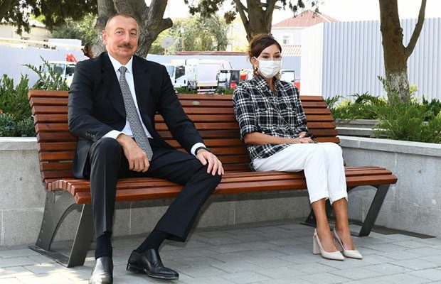 Prezidentlə xanımı yaralı hərbçilərlə görüşdü