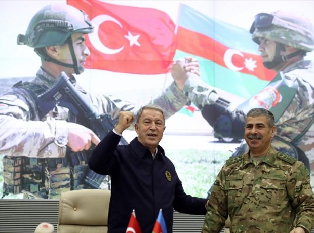 Hulusi Akar sevincini Zakir Həsənoçkvla belə bölüşdü – Fotolar