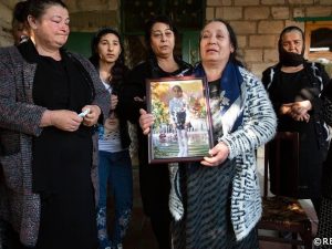 “Aysu bacısını xilas etdi, özü öldü” – Fotolar