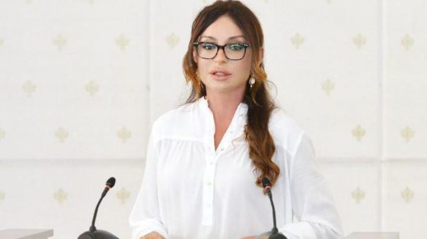 Mehriban Əliyeva: “Vətən müharibəsi şəhidlərini heç vaxt unutmayacağıq”- FOTO