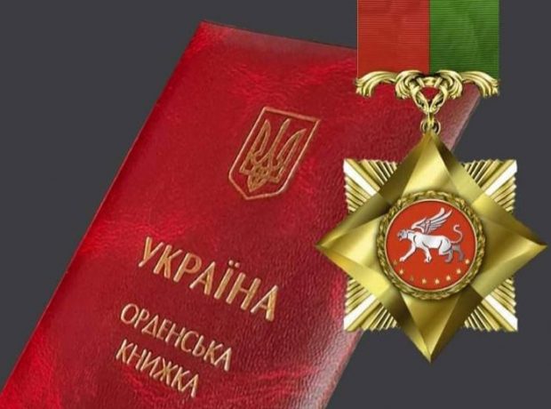 Ukrayna Qarapapaq Türkləri Milli Şurası bir qrup şəxsi “Şərəf” ordeni ilə təltif etdi. FOTOLAR