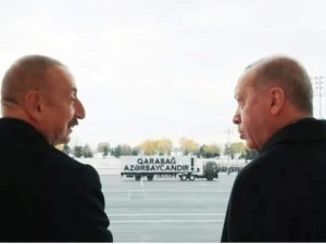 Vətən müharibəsinin  qalibiyyət paradı  keçirildi- FOTOLAR