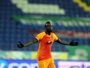 “Qalatasaray” futbolçusunu heyətdən kənarlaşdırdı