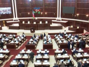 Deputatlar bu həftə tətildən qayıdır