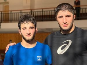 Kiçik yaşlı yeniyetməmiz şəhidin adını bir daha ucaltdı FOTOLAR