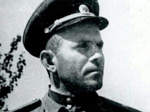General Mayor Həzi Aslanov: 22 yanvar doğum günü, 24 yanvar anım günü. FOTO