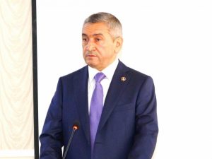İcra başçısını hələ bu cür tənqid edən olmamışdı ŞOK +VİDEO