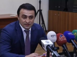 Güləşçi Fərid Mansurovun qardaşına yüksək vəzifə verildi