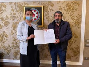 Qənirə Paşayeva və Arzu Bağırova qəhrəman şəhidimiz Cavad Babayevin atası ilə görüşüblər FOTO