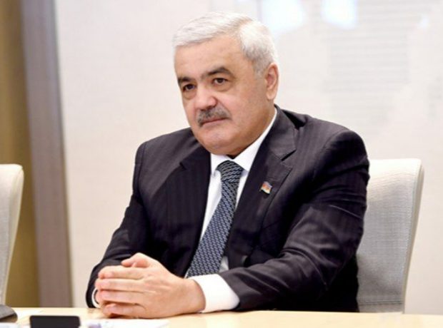 “Futbol ailəsinin 191 üzvü şəhidlik zirvəsinə ucalıb” – Rövnəq Abdullayev