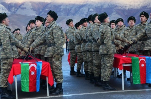 Bu gündən Azərbaycanda müddətli həqiqi hərbi xidmətə çağırış başlayır.