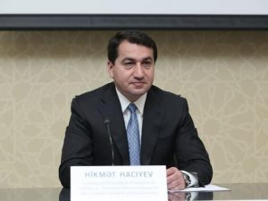 Hikmət Hacıyevdən Yeni il təbriki – FOTO