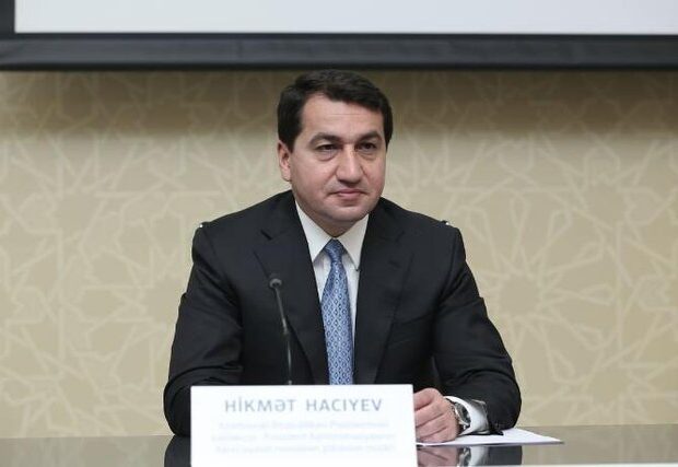 Hikmət Hacıyevdən Yeni il təbriki – FOTO