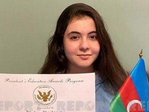 ABŞ-da azərbaycanlı şagird Donald Trampın xüsusi mükafatına layiq görüldü – FOTO